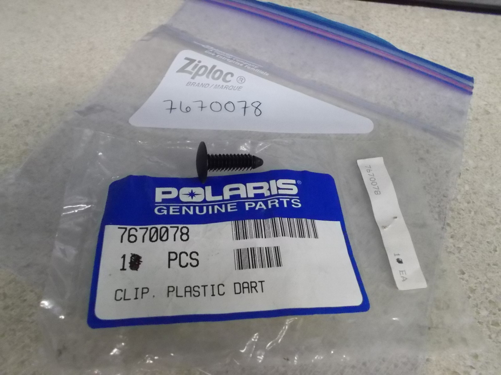 NOS OEM Polaris Plastic Dart Clip Nylon 1992-1999 350 400 SLT Sportsman 7670078