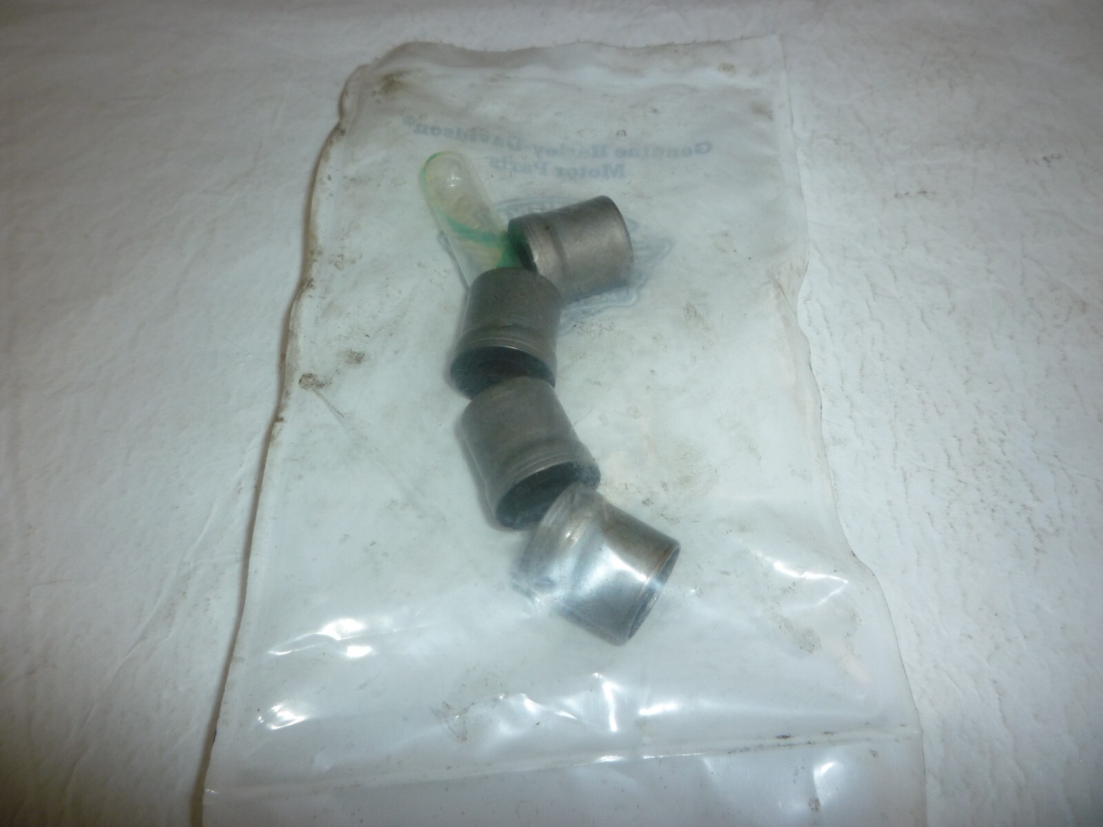 HARLEY DAVIDSON, VALVE STEM OIL SEAL KIT, PART NUMBER UNKNOW, S&S CYLINDER HEAD?