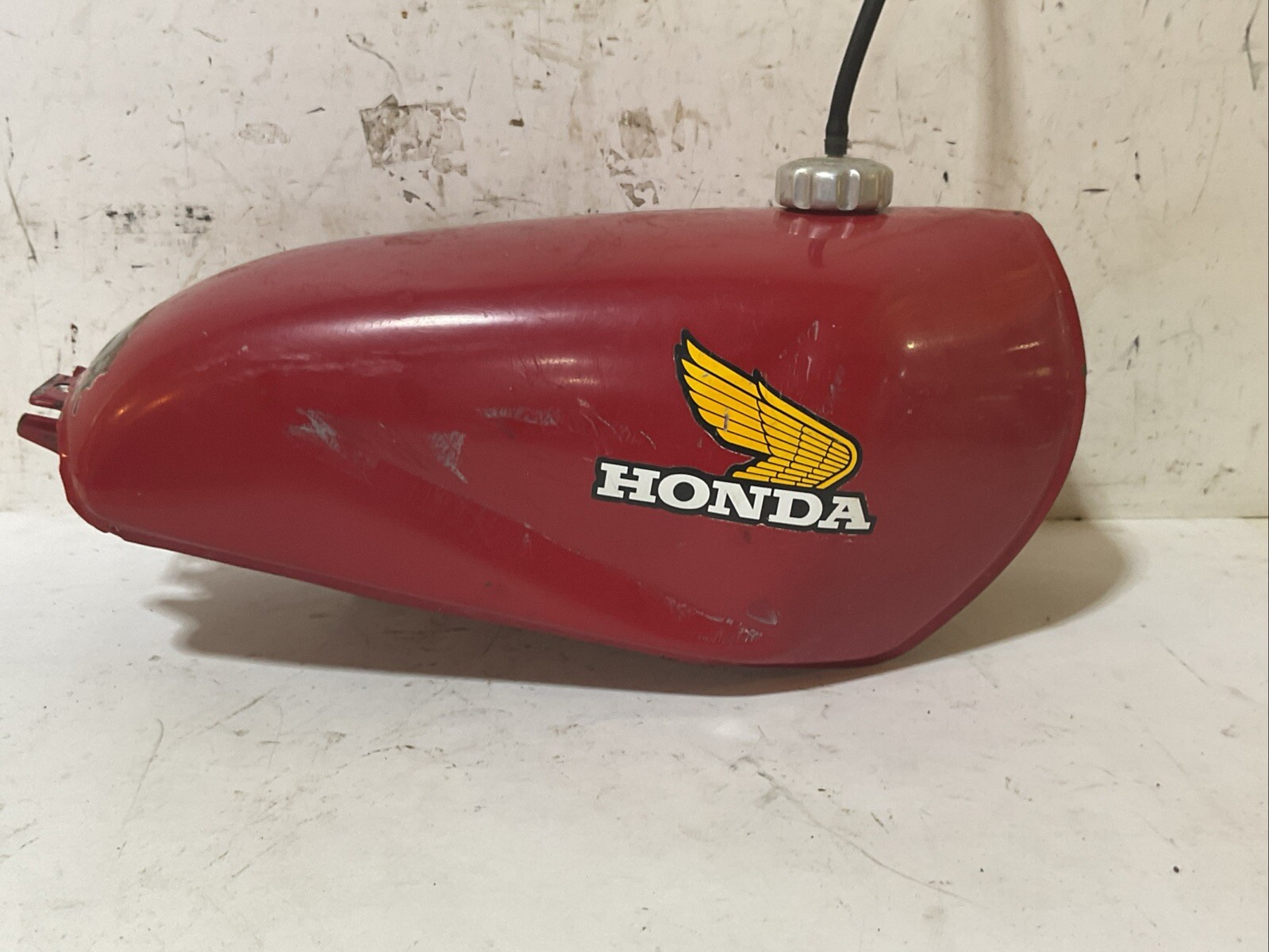 Honda XL 125-1974 Gas Tank- Inside Clean- Outside Dented