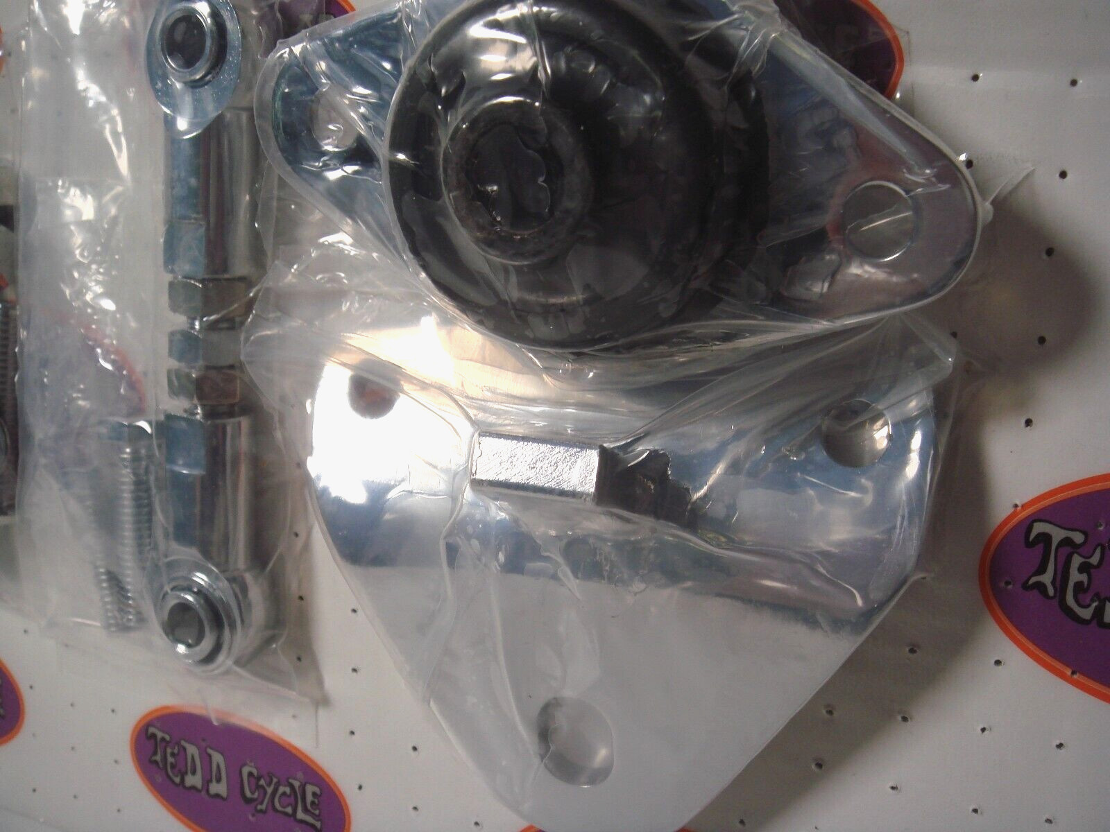 Harley Motor Mount FXR 1982-1994 Chrome Front Kit FLT 1979-07 V-Twin 31-0625 X4