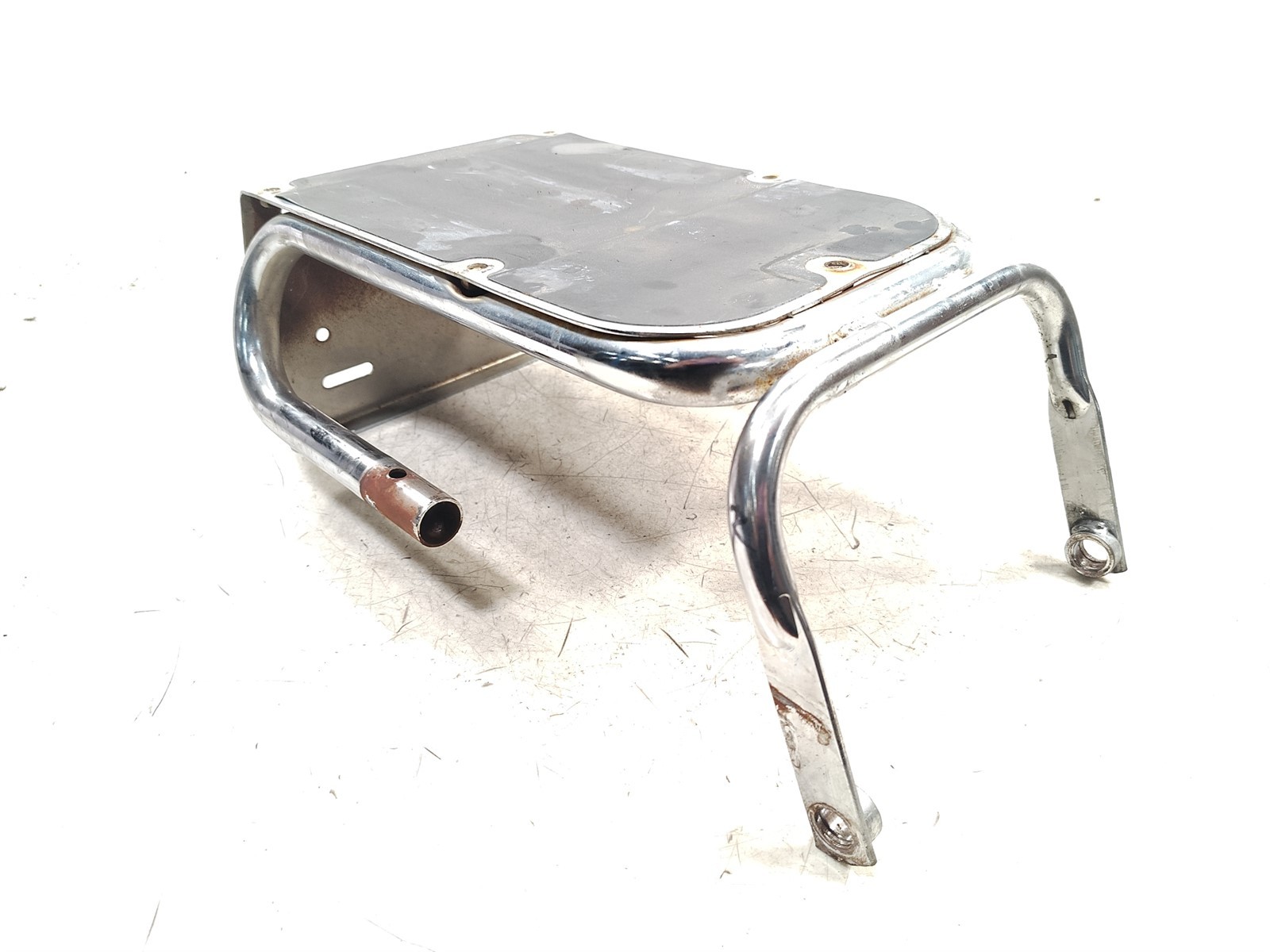 1990 Harley FLHTC Electra Glide Classic Rear Trunk Tour Pak Mount Bracket
