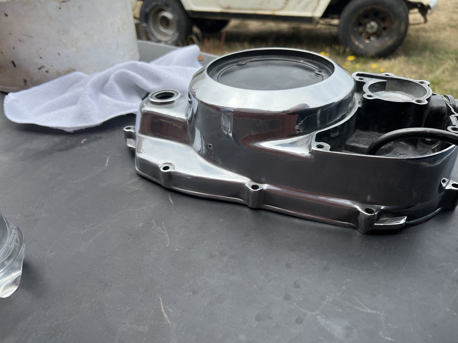 Mirror Polished OEM Yamaha Banshee Clutch Cover w/ OEM Center Insert 1987–2006