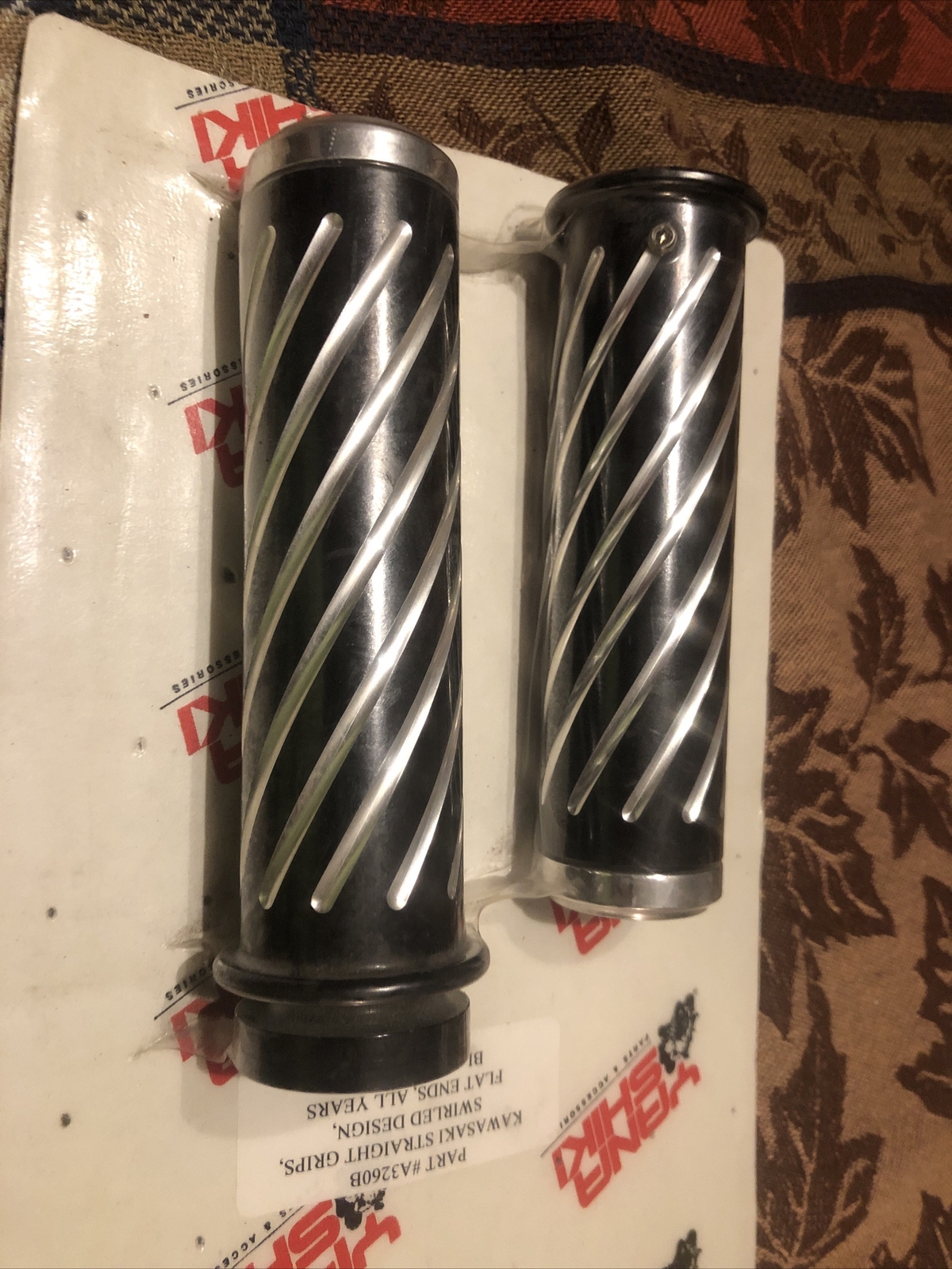 Yana Shiki A3260B Black Swirl Straight Flat Ends Kawasaki Billet Grips