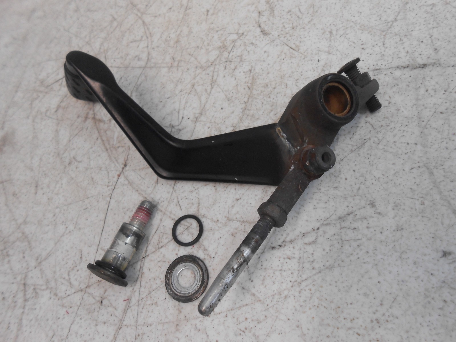 11 12 13 14 15 Ducati Streetfighter 848 OEM RIGHT Rear SET BACK Brake Pedal BOLT