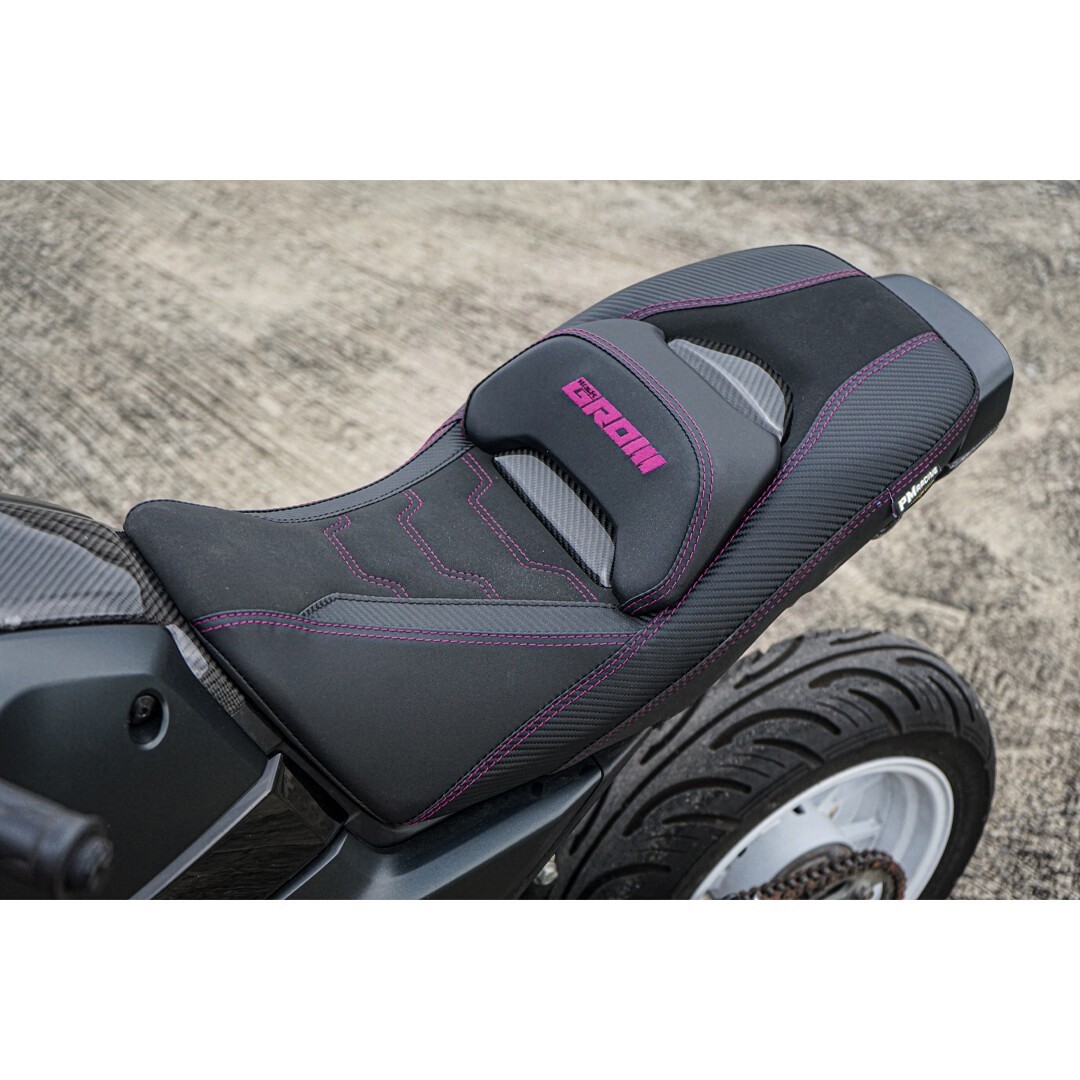 FIT HONDA NEW GROM 125 2021-2026 REPLACEMENT DUAL CARBON SEAT PAD STITCH PINK