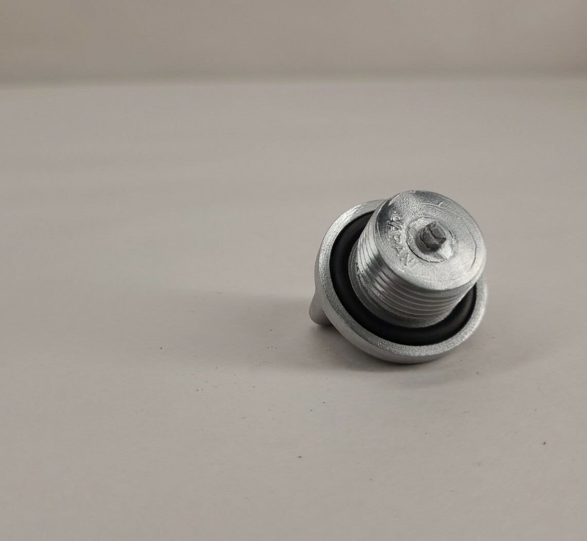 1973-1975 Suzuki Savage TS250 TS 250 Oil Fill Plug