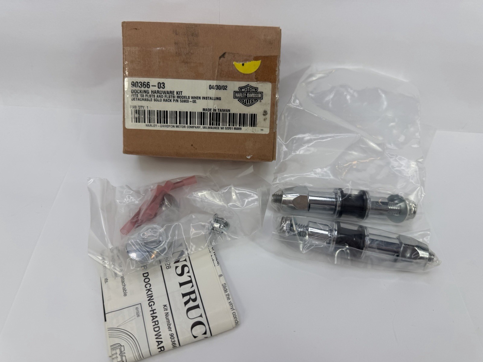 NOS Harley Docking Hardware Kit For Detachable Solo Rack FLSTS 90366-03