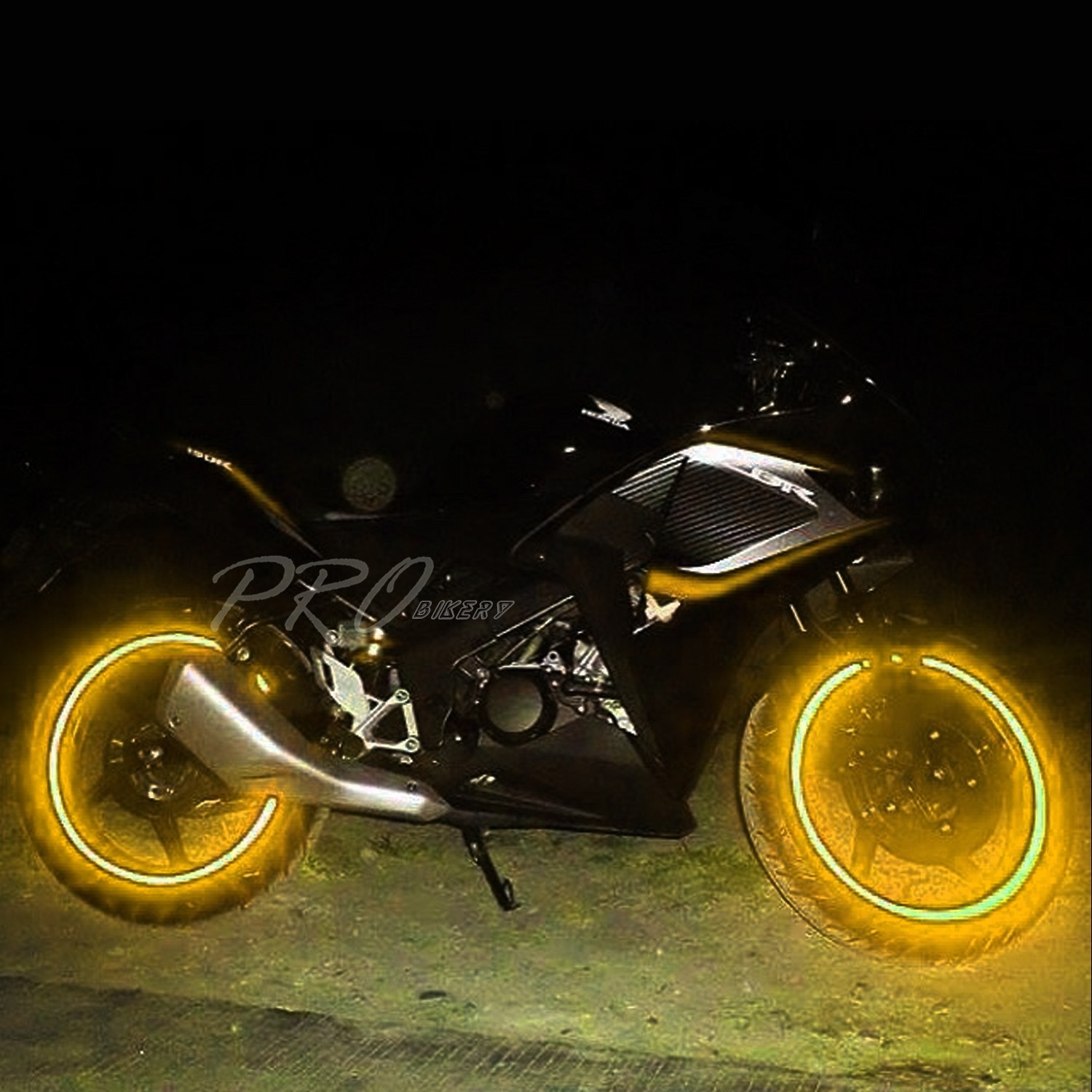 16/17/18″Inches Reflective Rim Tape/Front+Rear Wheel 4-Side Stripes Sticker Gold