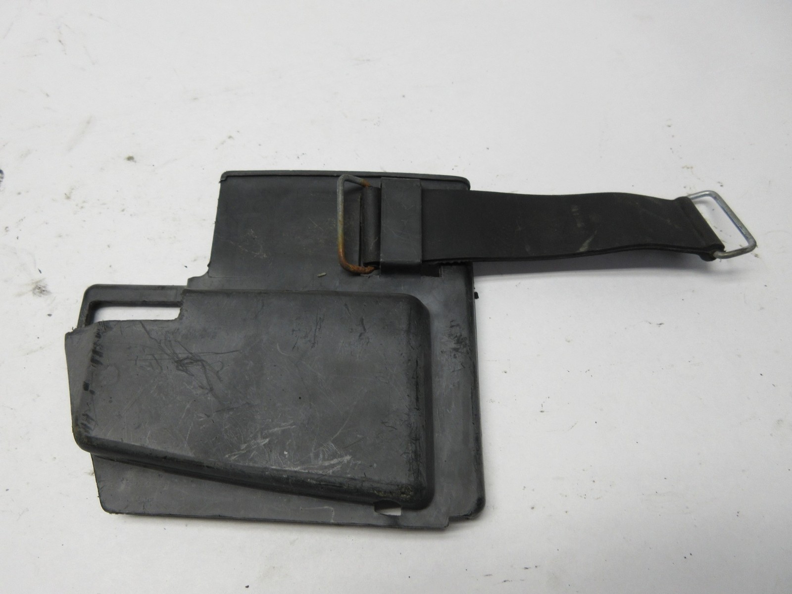 1992 Yamaha XV750 XV 750 Virago battery cover