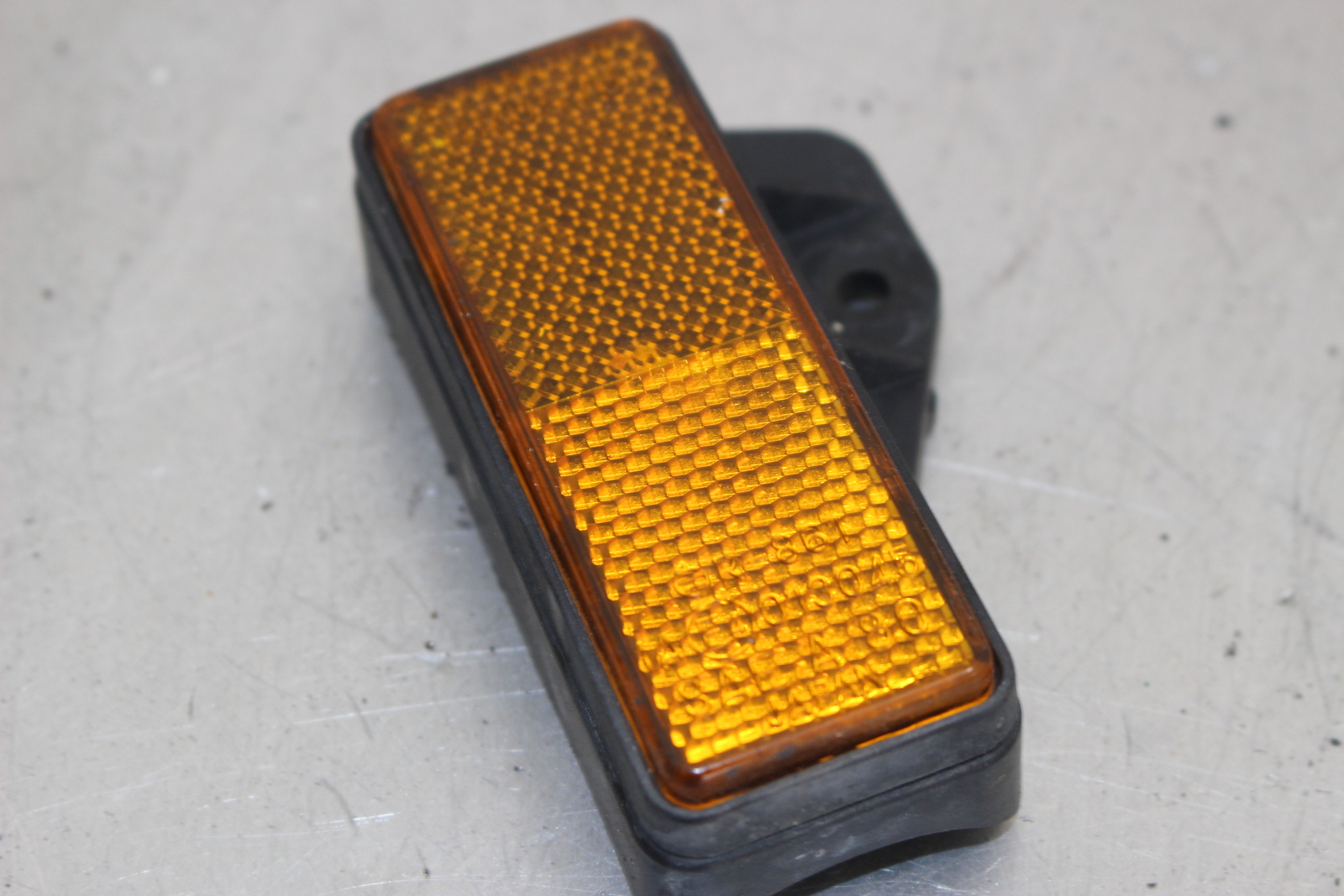 05-09 Suzuki Boulevard S40 Reflector Garnish Marker Set Pair Blvd 2005 06 07 08