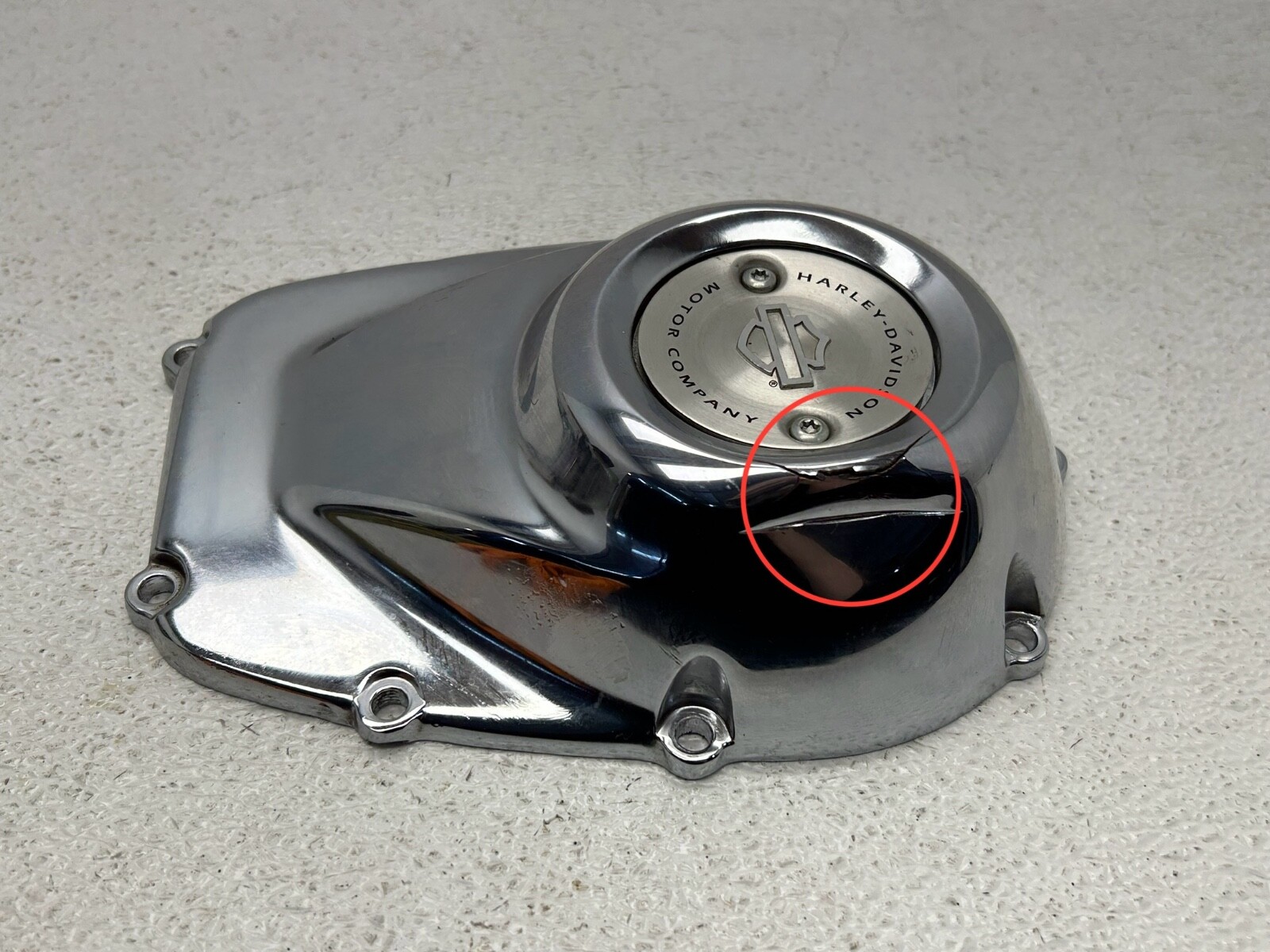 17-23 HARLEY TOURING DYNA SOFTAIL ENGINE MOTOR CAM SHAFT PLATE COVER CHROME