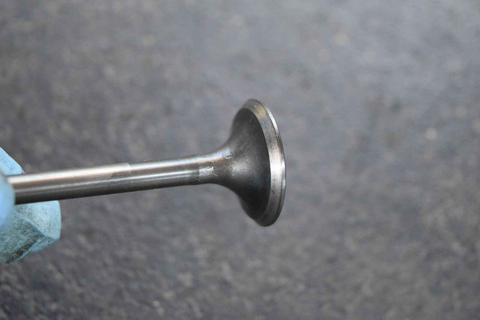 HONDA CB750C CB750K CB750SC CB750F CBX ENGINE CYLINDER HEAD INTAKE VALVE