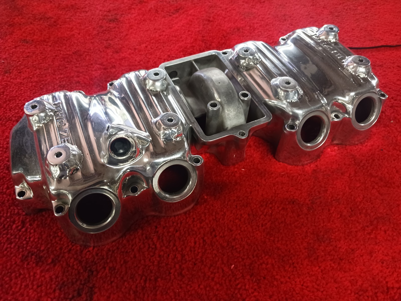 RC engineering. Honda cb750 sohc performance valve cover. AHRMA. Cafe. Drag.