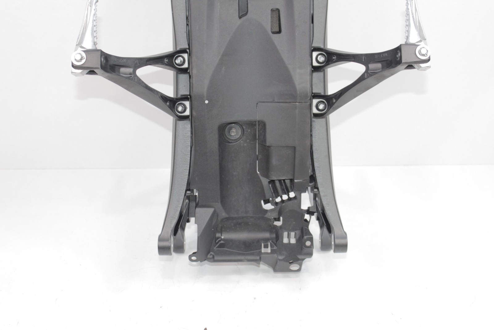 17-26 HONDA CBR1000RR REAR SUBFRAME BACK SUB FRAME STRAIGHT #0620