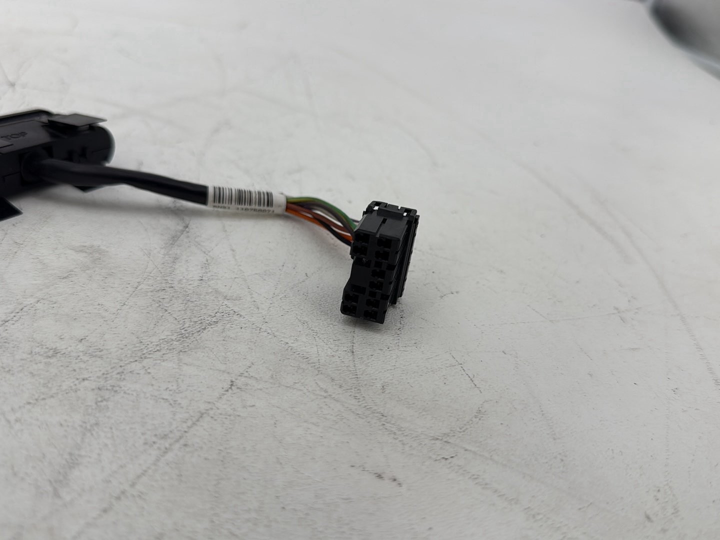 2011 Harley Electra Glide Ultra FLHTK OEM Dash Indicator Lamp Wire Plug In