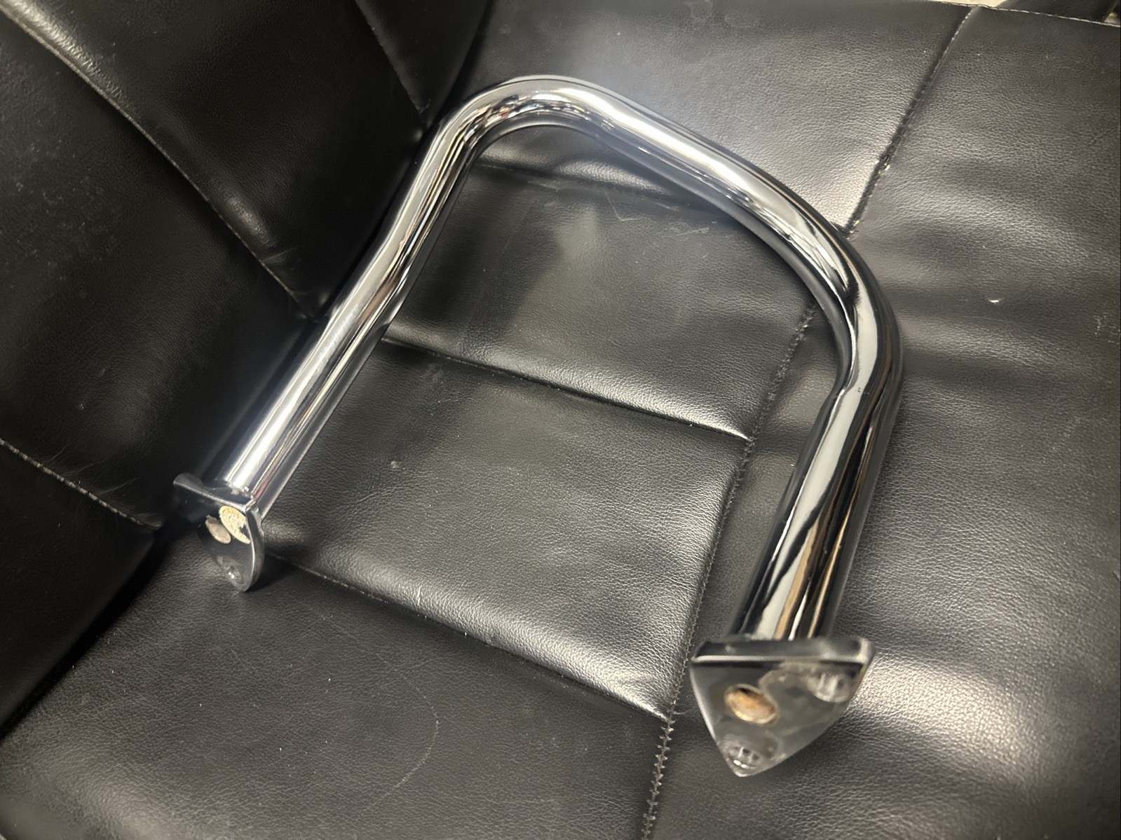 Indian OEM Crash Bar Engine Guard LH 19-20 Roadmaster Elite Premium 1024171-156