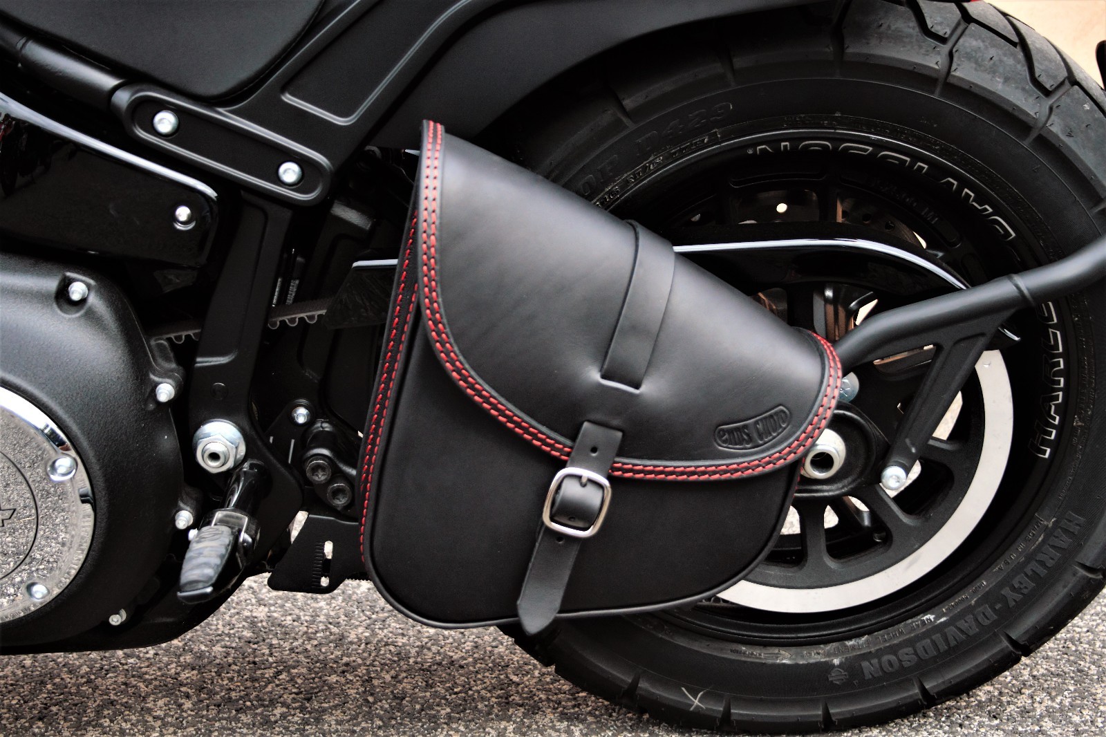 SWINGARM BAG FOR HD SOFTAIL 2000-2024 SLIM, FATBOB, FATBOY, BREAKOUT, LOW RIDER