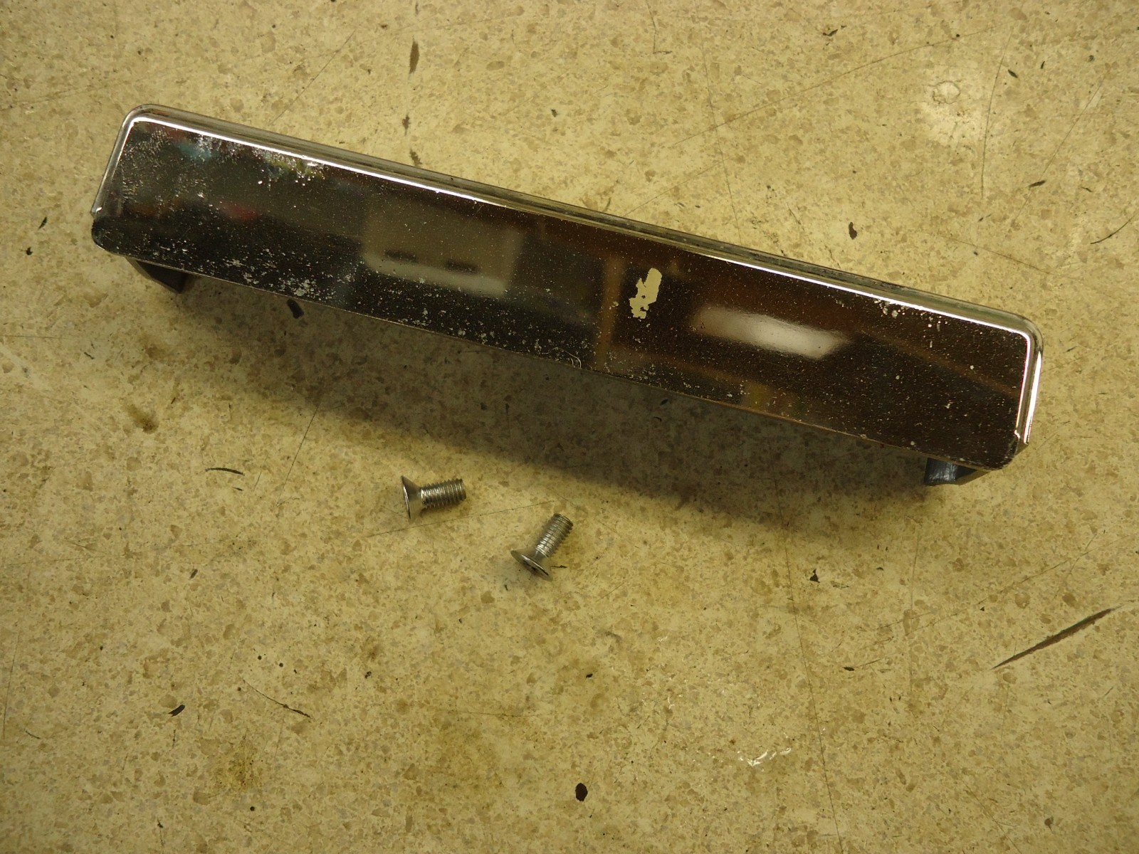 1985-1986 Honda Shadow VT 1100 VT1100 Trim Cover Front Fork emblem CHROME OEM 86