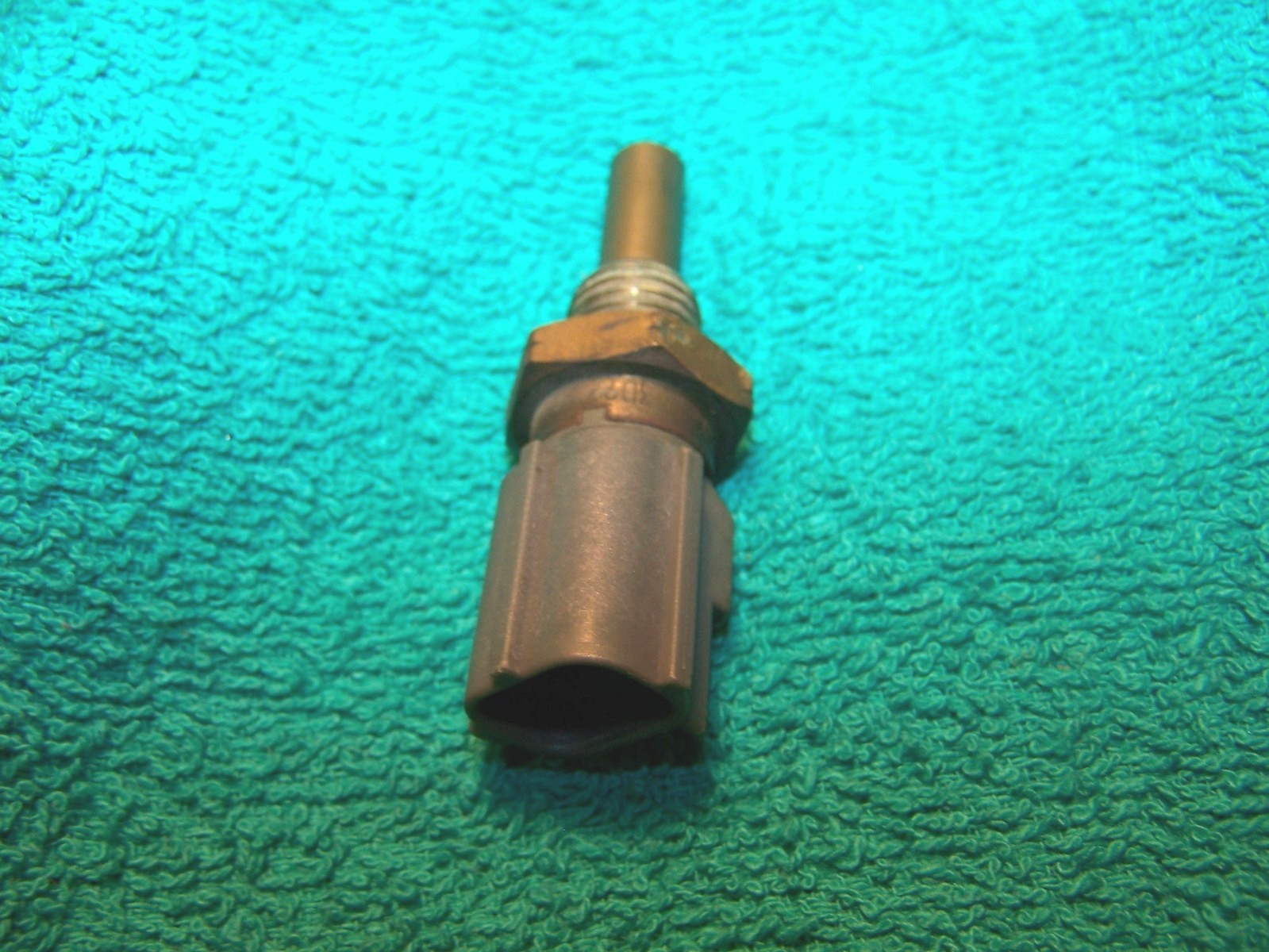 SUZUKI GSXR1000 WATER TEMPERATURE SENSOR 13650-51G10 GSX R600 R750 R1000 lm