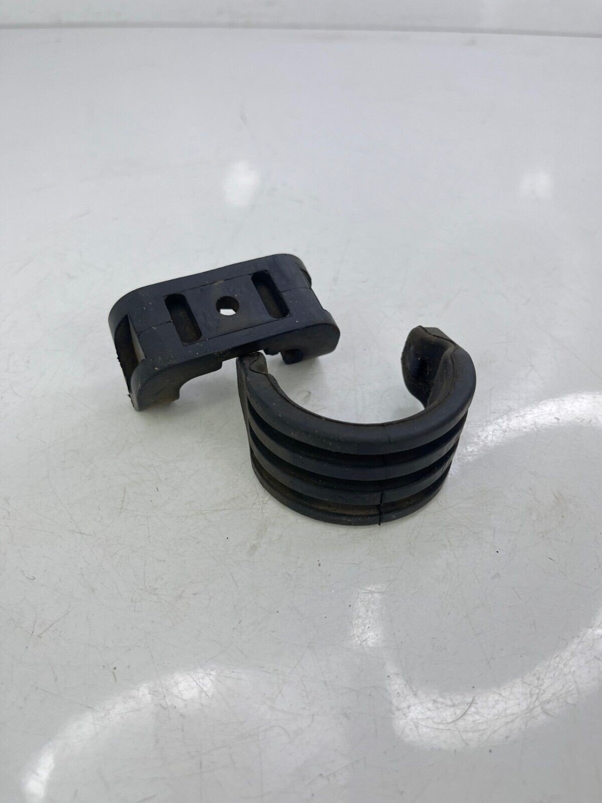 1998-2000 Yamaha WR400 Black Frame Rubber Dampners