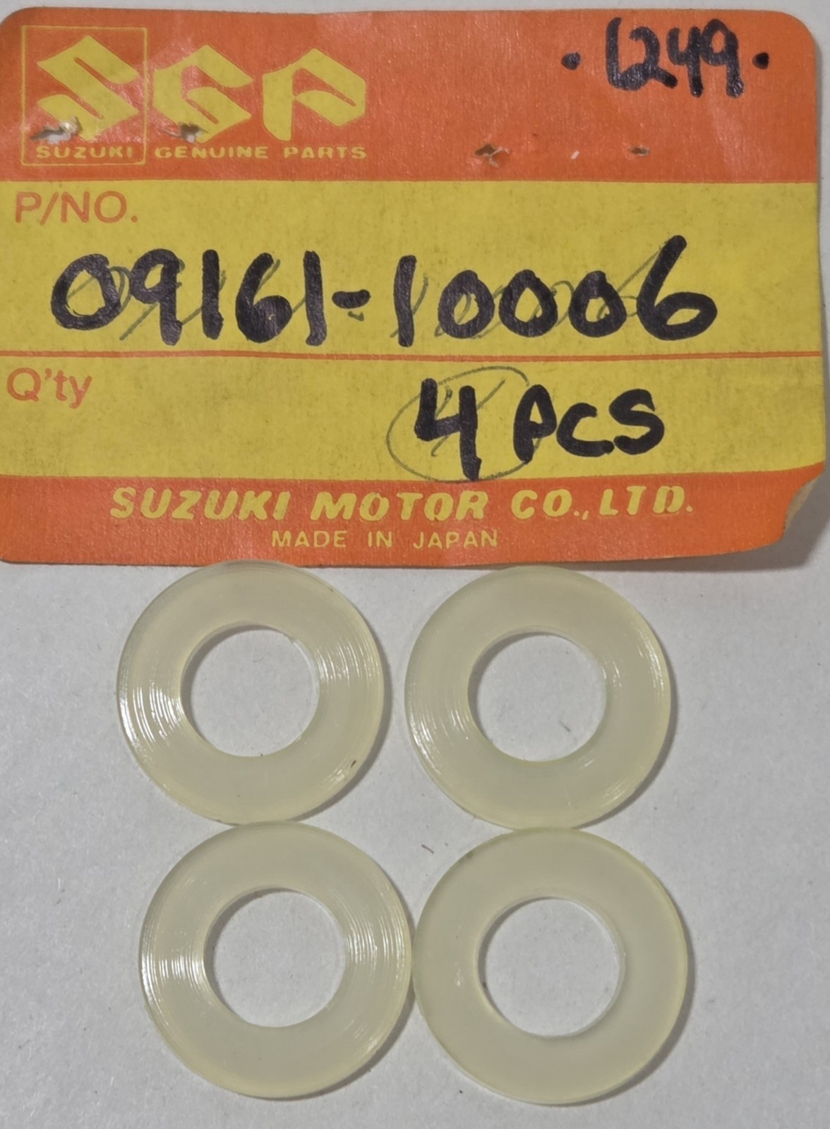 4 NEW Genuine Suzuki Factory Hardware Plastic Nylon Washer Parts OEM 09161-10006