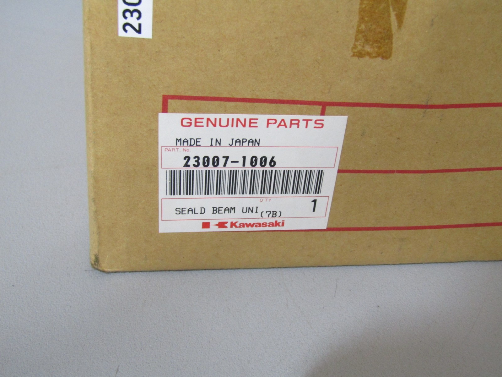 GENUINE KAWASAKI KZ1000 KZ650 KZ750 NOS HEADLIGHT 23007-1006