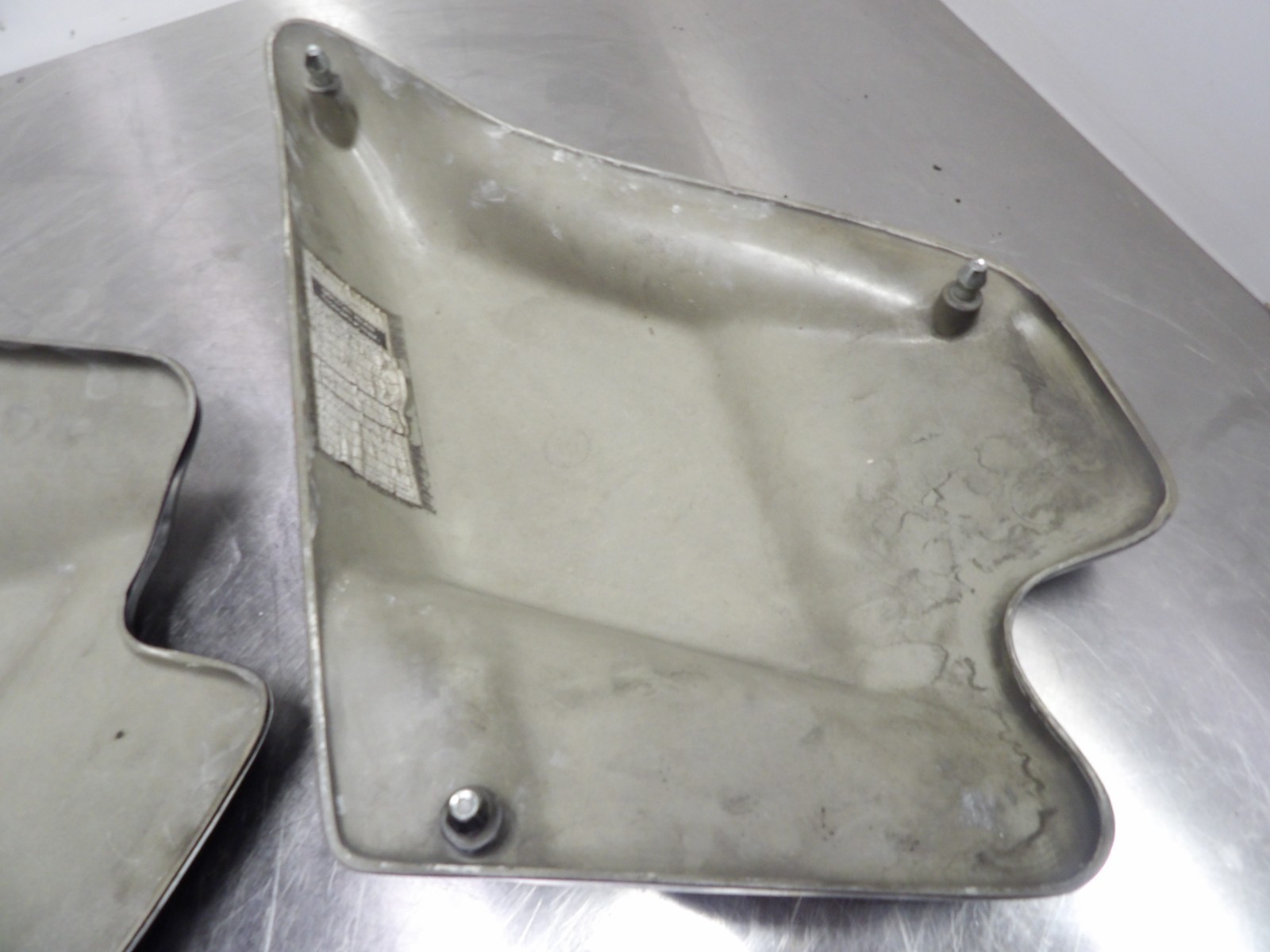 98 Harley Touring FLHT Electra Glide left & right side cover set 66619-97