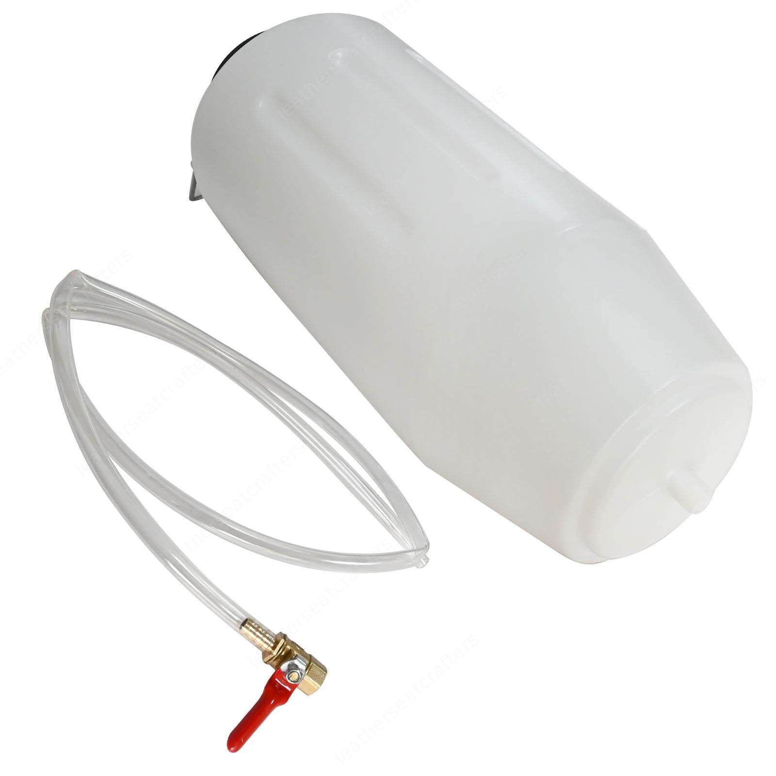 Motorcycle Auxiliary Oil Can Tuning Bottle Fuel Gas Tank Carburetor Repair Tool