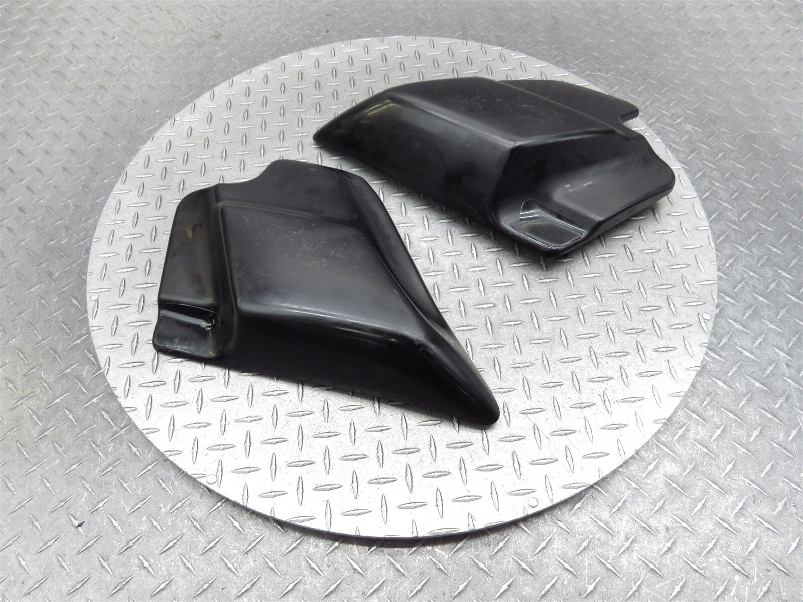 2006 06 Harley Davidson FLHRI Roadking OEM Side Covers Trim Fairings Body Panels