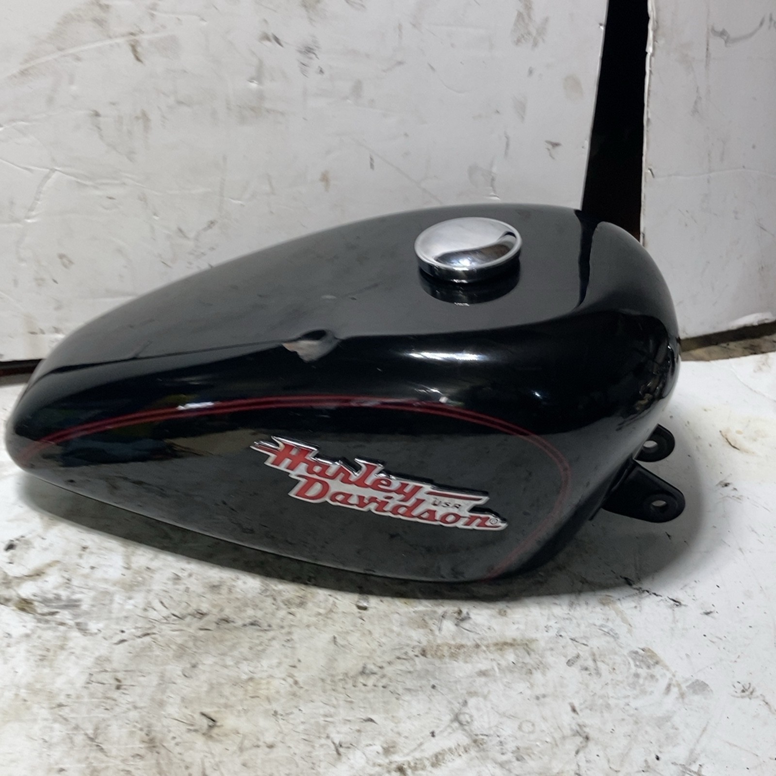 98-03 Harley Sportster XL 883 1200 OEM Fuel Tank Reservoir Vivid Black SM DENT