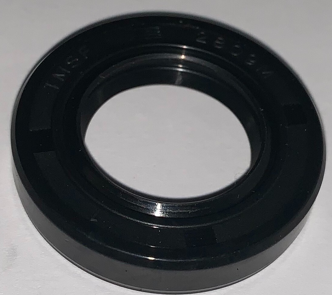 1EA NEW OUTPUT COUNTERSHAFT OIL SEAL REF 91201-446-004 20X34X6 (318S)