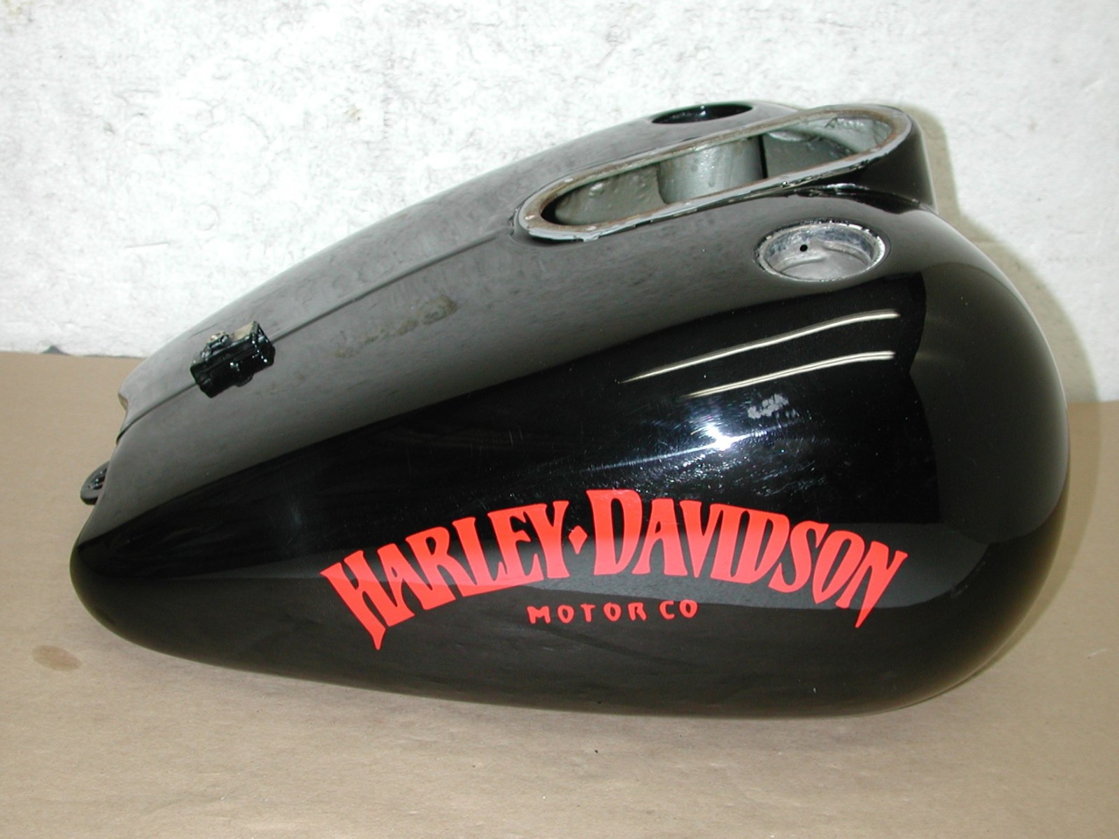 HARLEY DAVIDSON Road King FLHRI 2003 to 2007 OEM 61268-03 Fuel Gas Tank