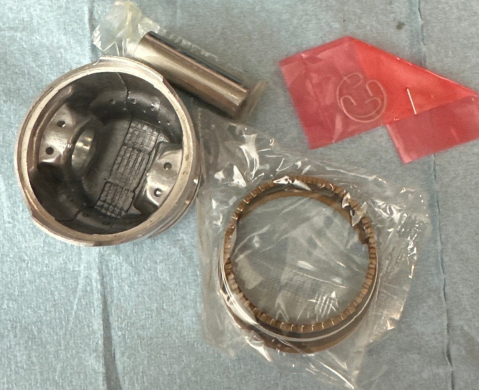 NEW STANDARD 47MM PISTON ATC70 TRX70 CT70 (80/81 PASSPORTS) (SHORT SKIRT)
