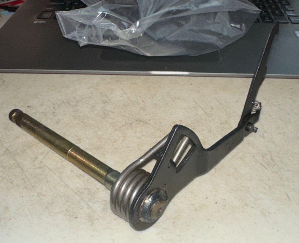 1EA NEW TAKE OFF SHIFT SHAFT ASSEMBLY HONDA CT70HK0 SL70 XL70 CT70HK1 CL70 S65