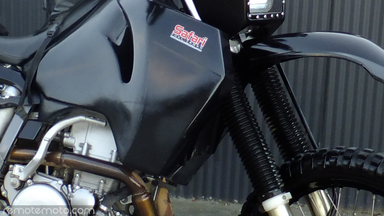17L Black Long Range Fuel Tank Fits SUZUKI DRZ400E Safari Petrol Gas DRZ400-E