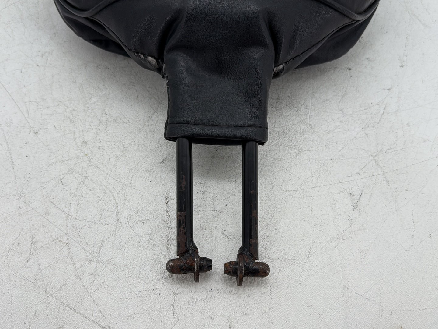 2000 Harley Electra Glide Ultra OEM Adjustable Rider Driver Backrest Pad