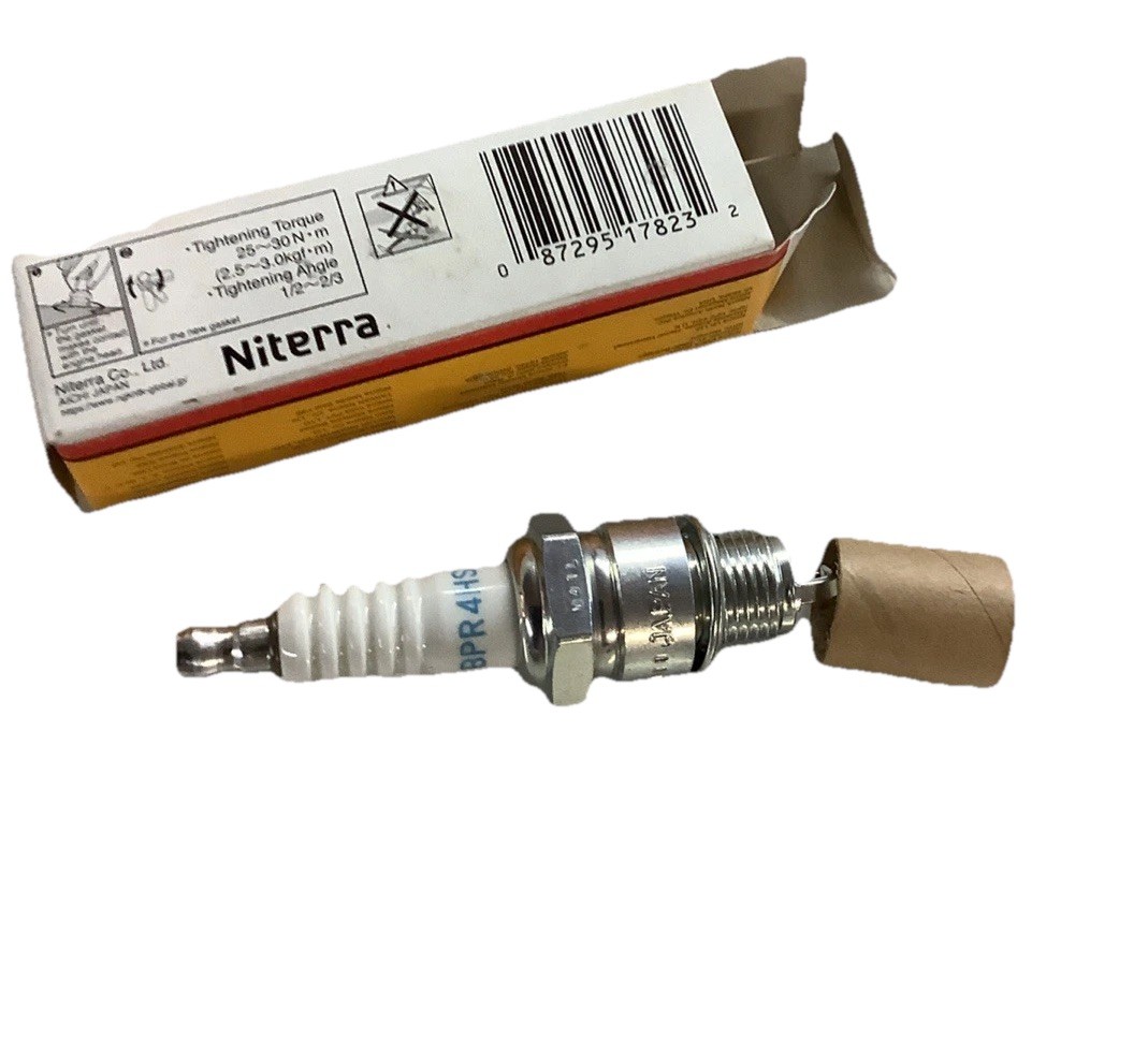 NGK BPR4HS Spark Plug For 78-83 1978-1983 HONDA NC50 Express Scooter NOS