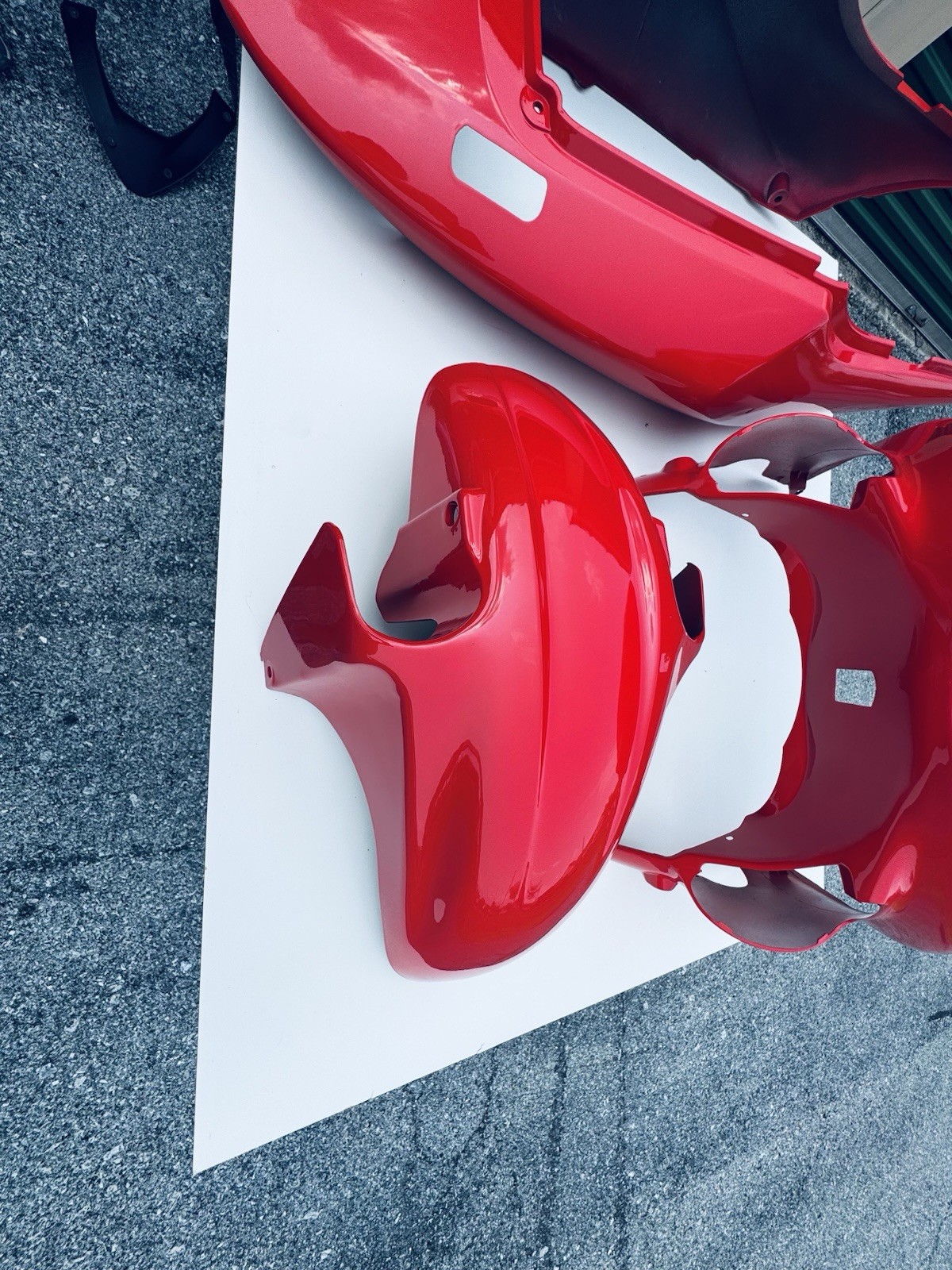 New Painted Motorcycle Fairing Kit, Model Unknown, Fitment Buyer to Verify”