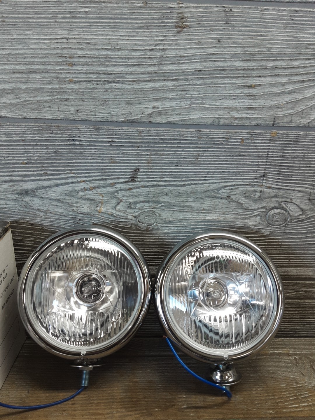 UNITED PACIFIC 5″ ROUND ANTIQUE VINTAGE FOG LIGHT LIGHTS SET BRACKET KIT REV-00