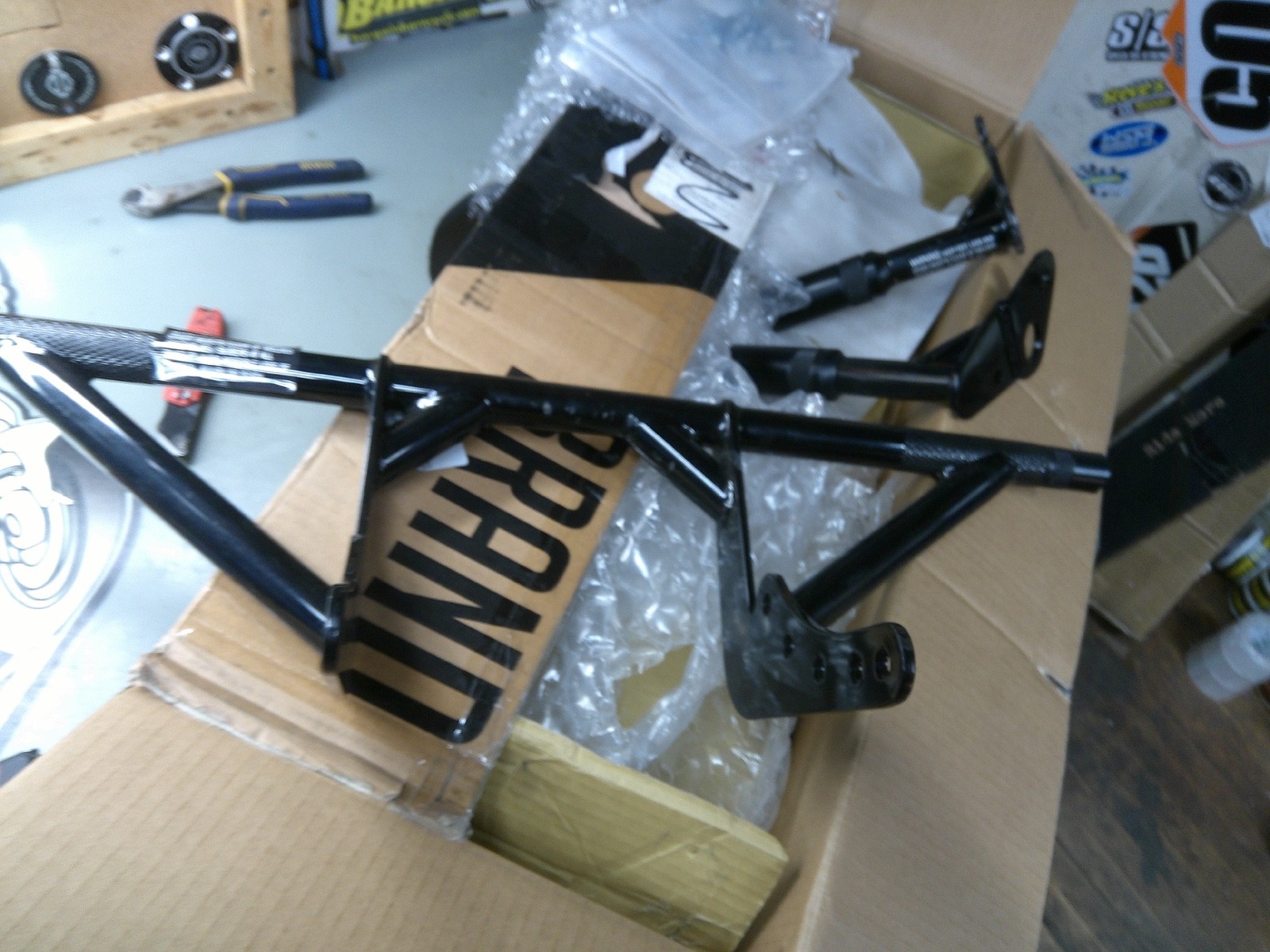 Burly Brand – B10-3012B – Brawler Kit