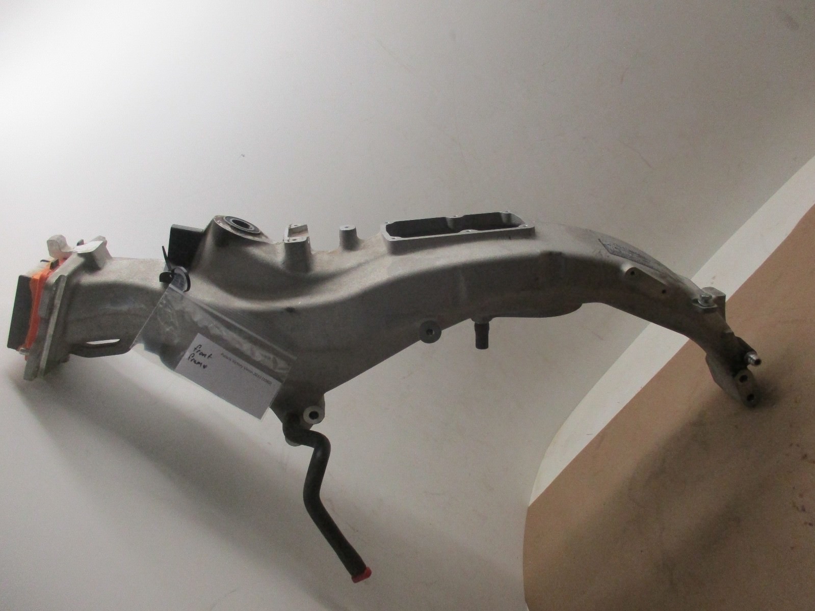 Polaris Victory Vision 2010 (1069) front frame Salvg T