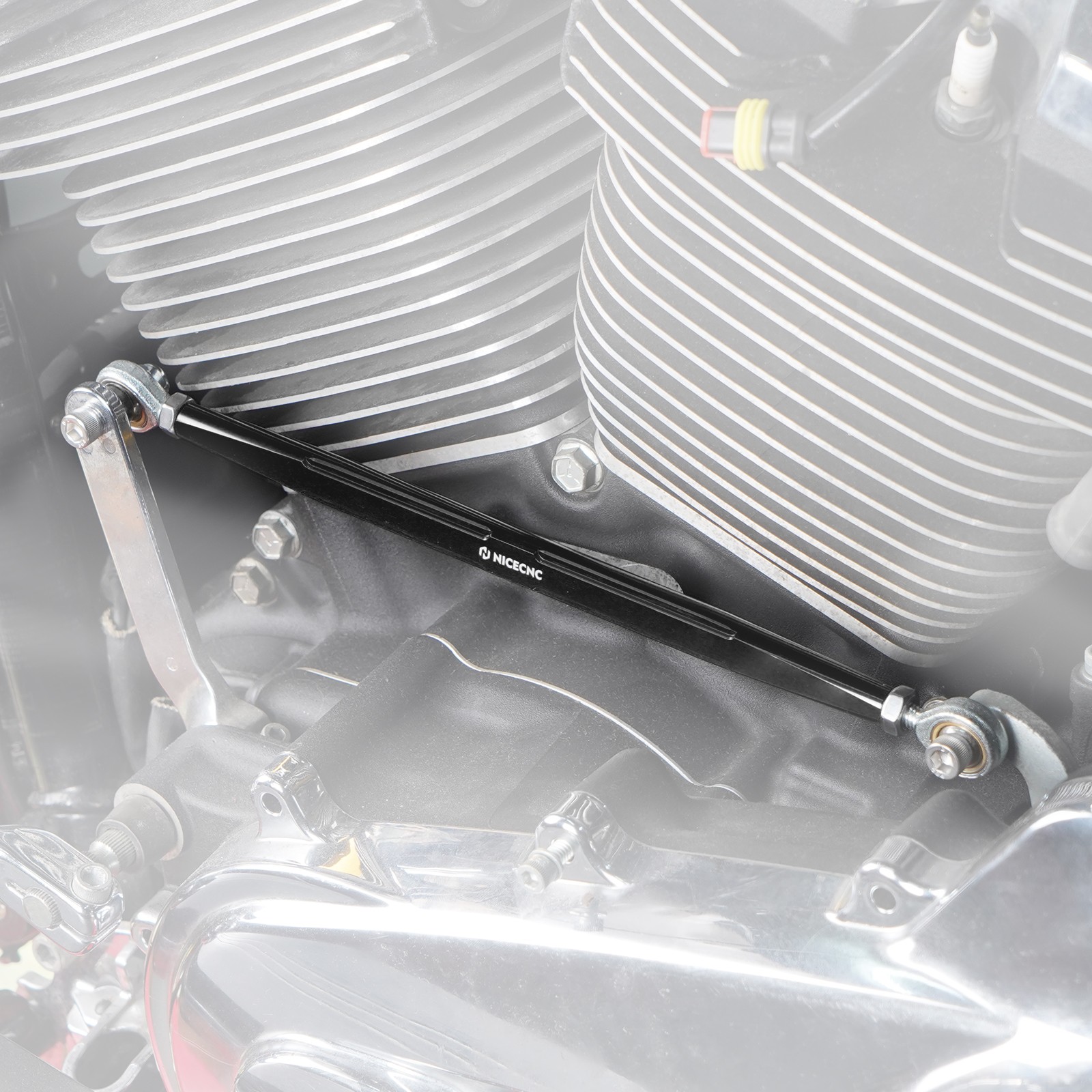 CNC Shift Linkage Shifter Link Rods for Harley Road Glide Breakout FXBRS 114 18