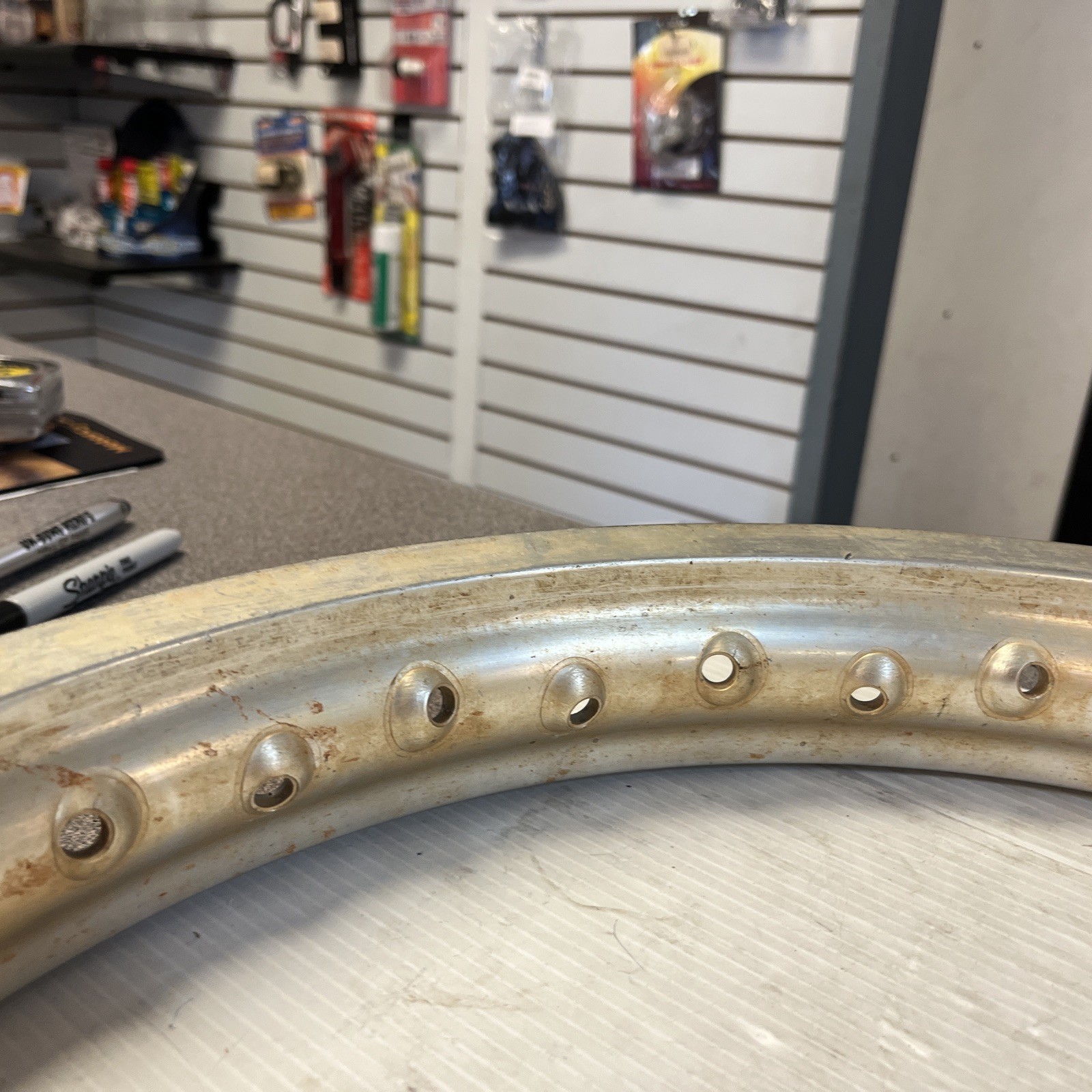 DID WM3 1.85” X 18” 36 HOLE COPICAL HUB ALLUMINUM MOTORCYCLE RIM