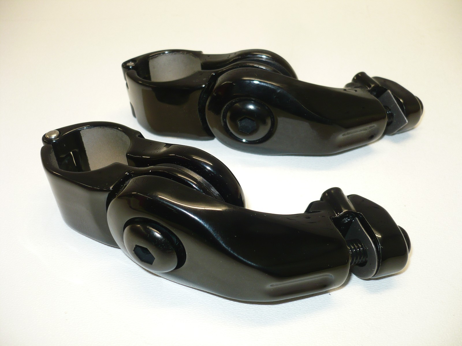 Harley HD 94 25 Various Models NEW Adjustable Short Angled Highway Clamps Black