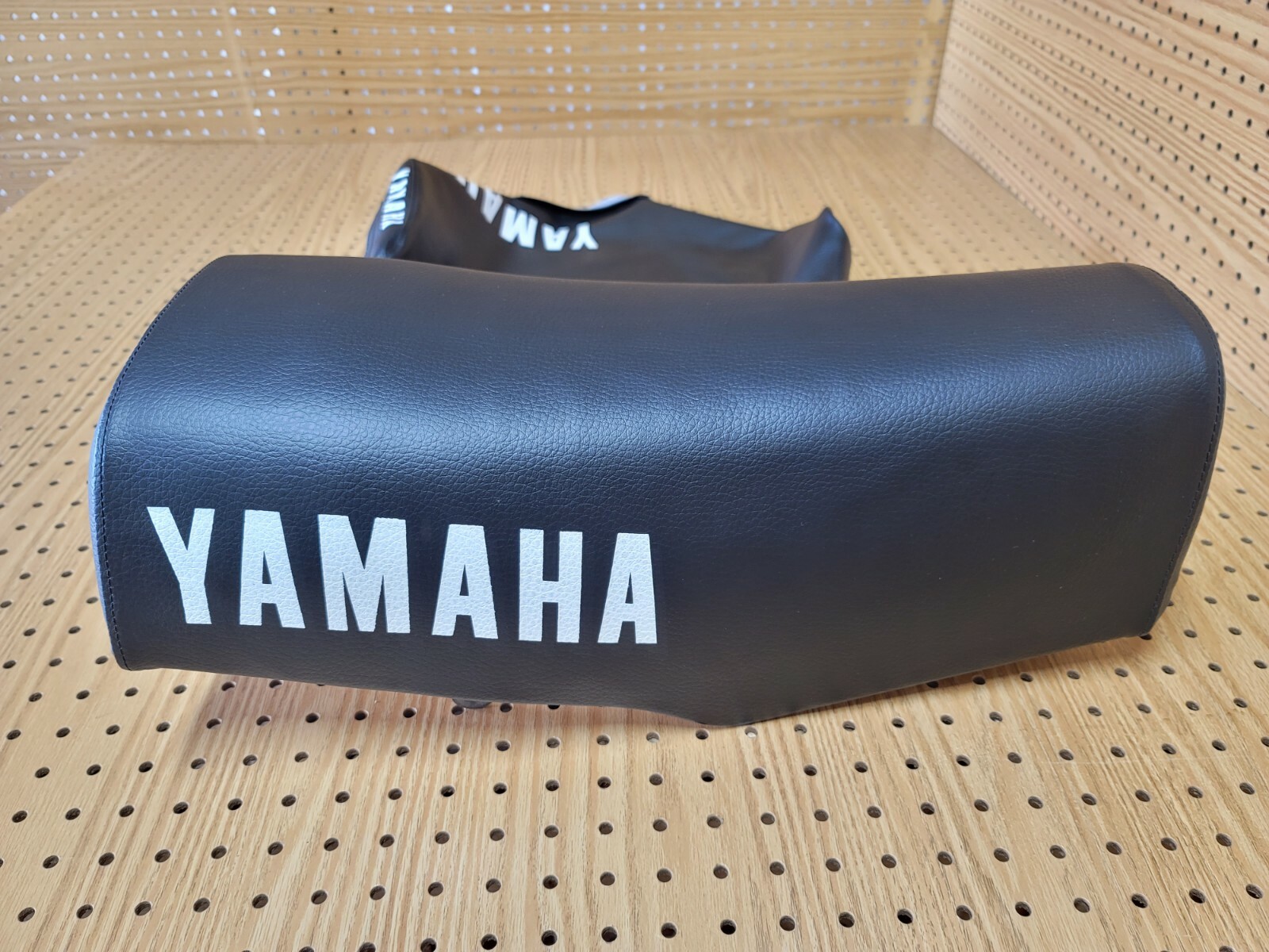 YAMAHA YZ250 F.G.H – YZ400 – YZ465 G.H SEAT COVER 1979 TO 1981 (BLACK) (Y*-67)
