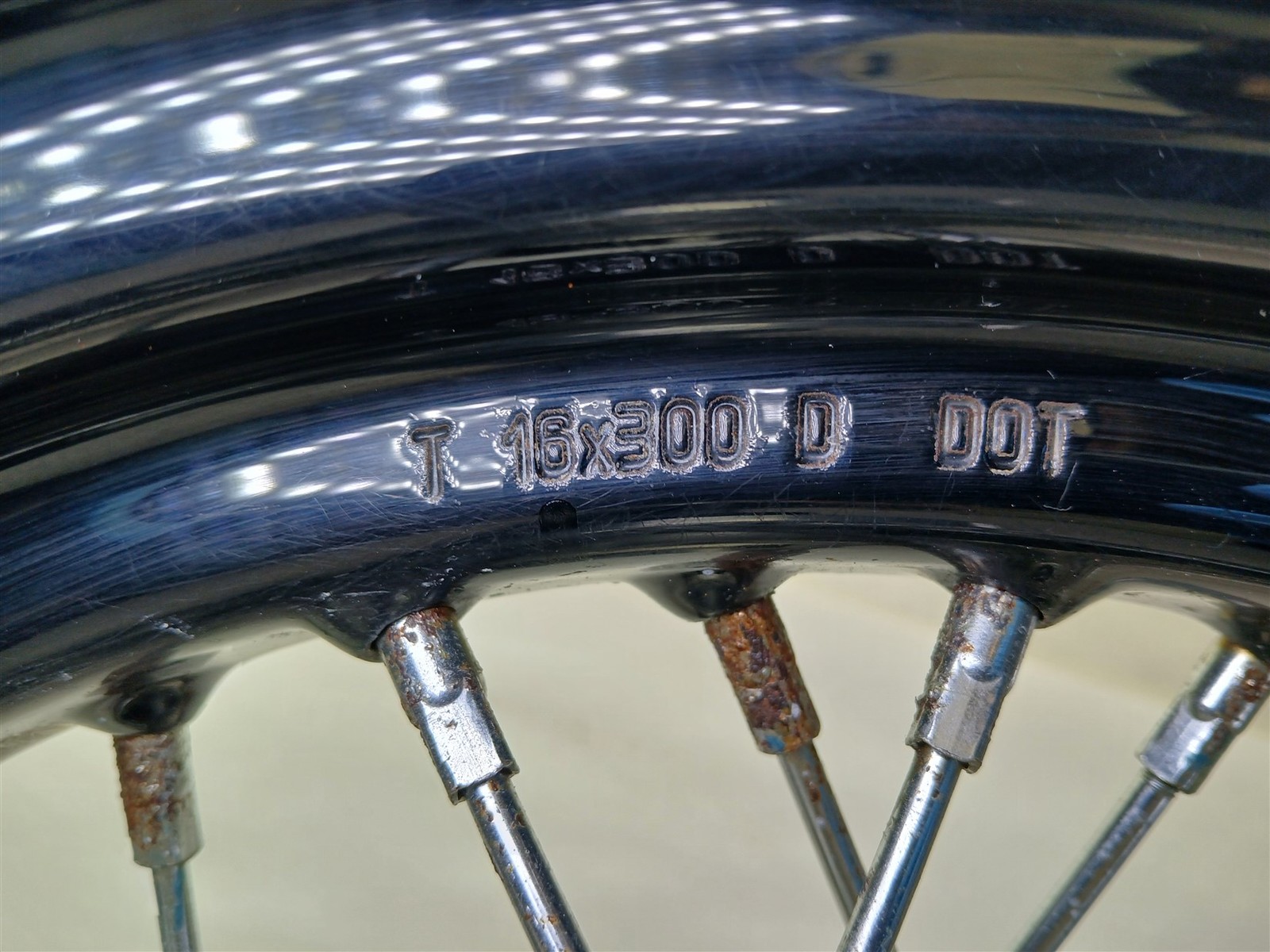 Harley-Davidson 2018-21 Softail Heritage Front Wheel 16×3 25mm Black 43300489