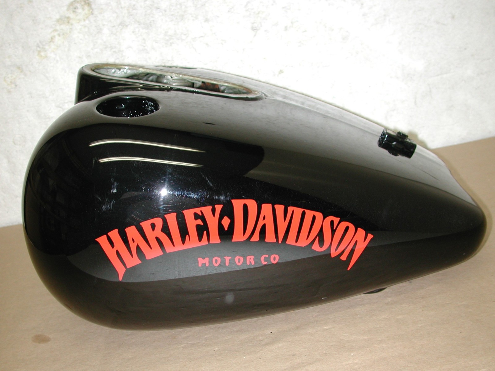HARLEY DAVIDSON Road King FLHRI 2003 to 2007 OEM 61268-03 Fuel Gas Tank