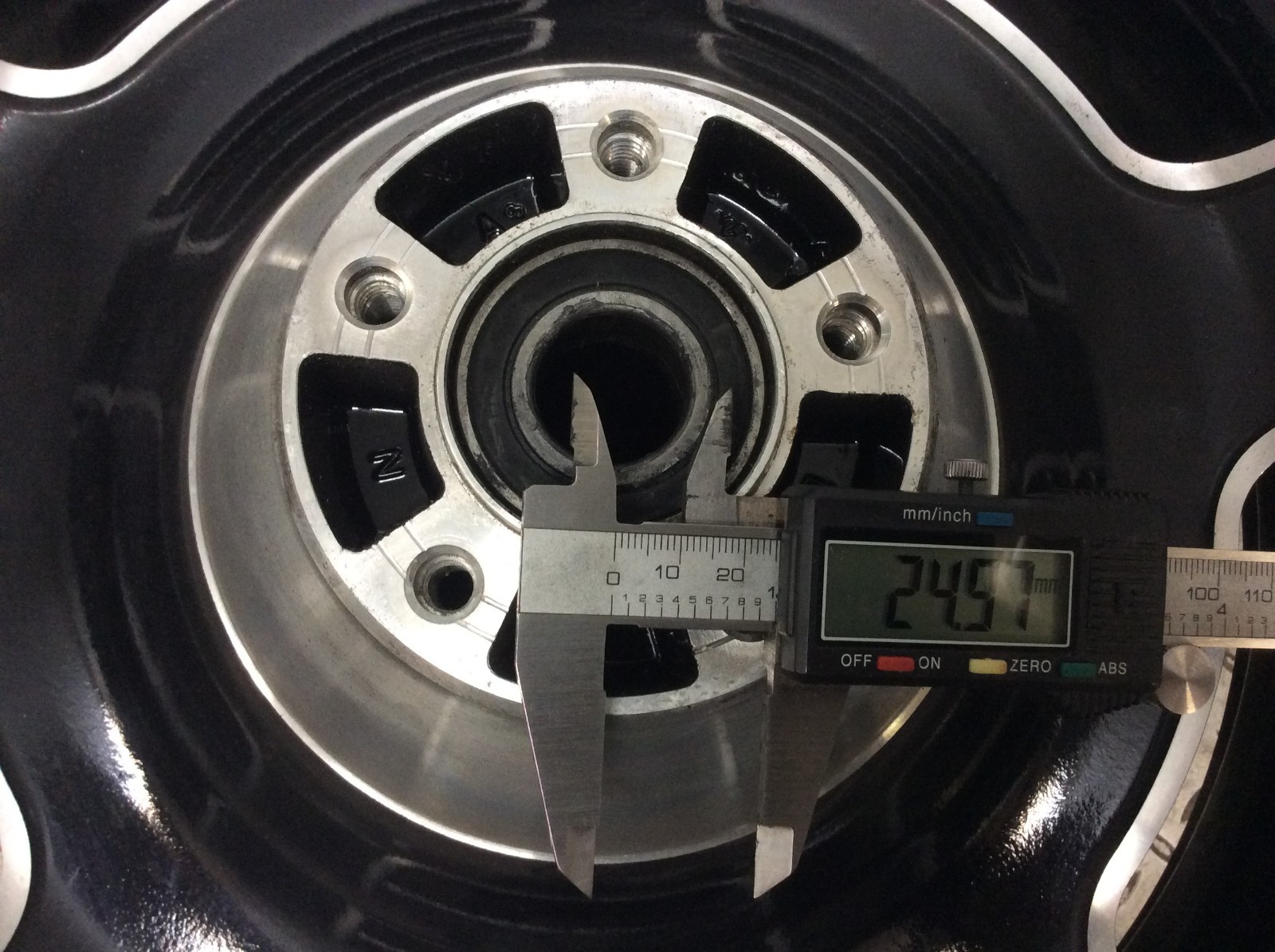 09-25 Harley Davidson Touring 5 Spoke Airstrike Rear Rim Wheel 16×5 25mm