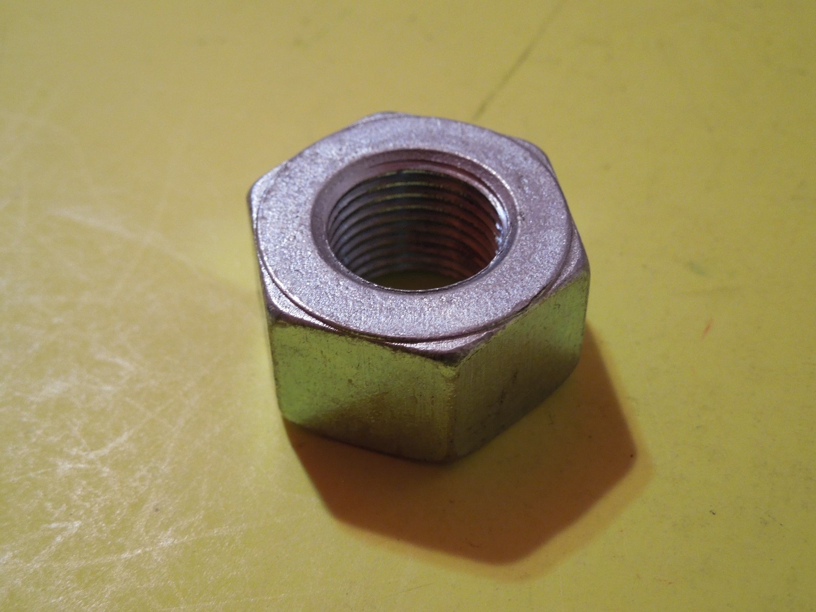 NOS OEM Harley Davidson 5/8″-18 x 5/8″ x 1-1/16″ Hex Grade 5 Steel Nut P/N 7986