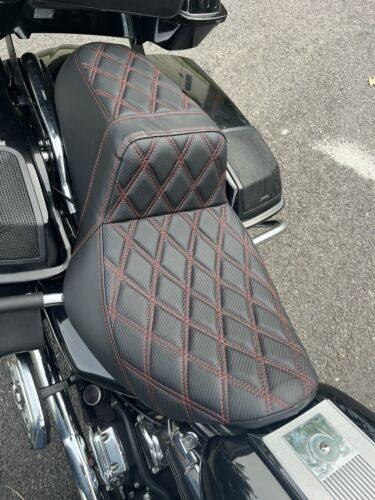 Diamond Red Stitching Gel Seat For Harley Road King Models 1997-2007 FLHR / FLHX